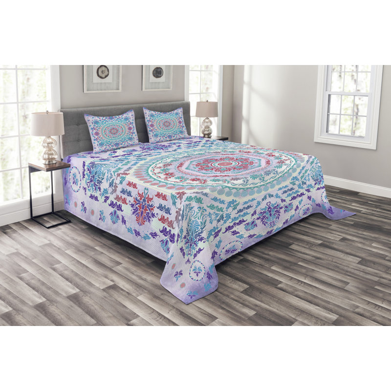 Mandala Bedspread Set with Shams, 220 x 264 cm