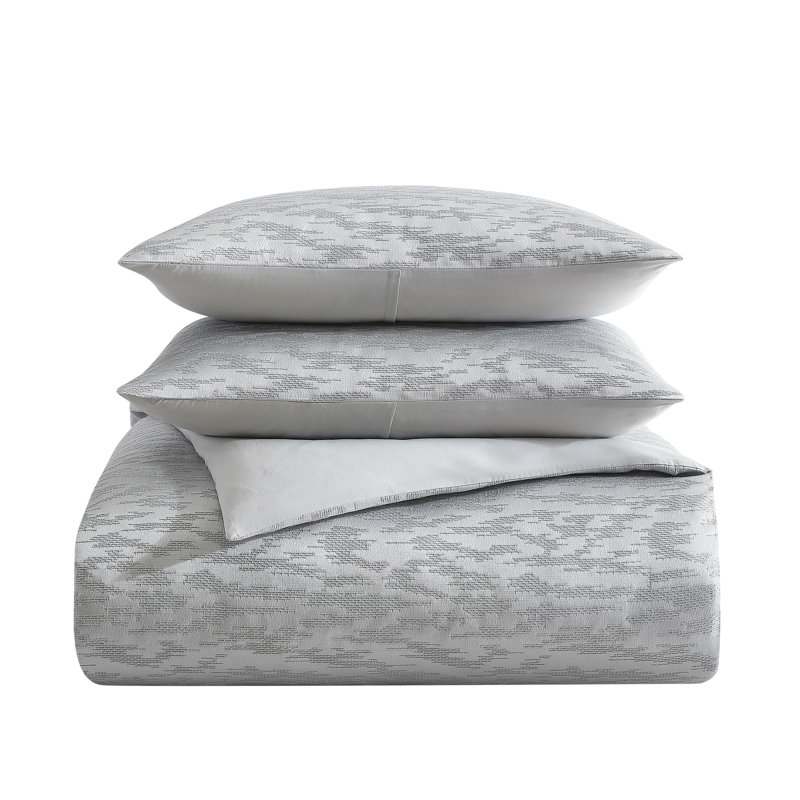 Vera Wang Illusion Duvet Cover Set, King Duvet Cover + 2 King Shams