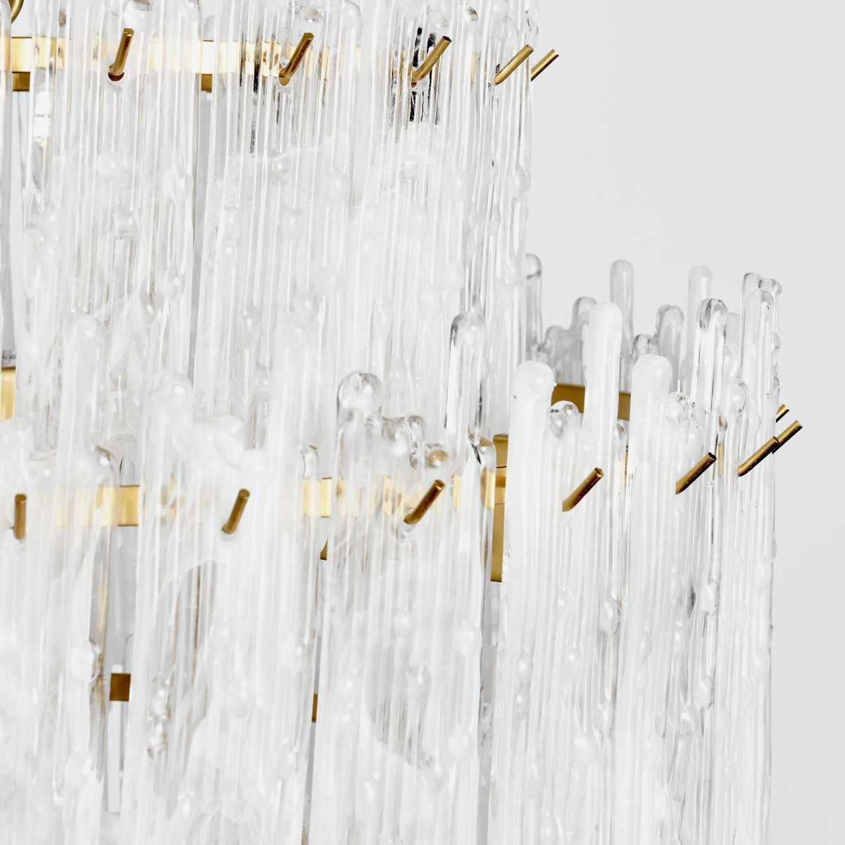 Classic Home Everly Chandelier - Thumbnail 3