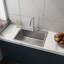 Lavabo 24 po avec boyaux d'arrosage et tête de drain seulement