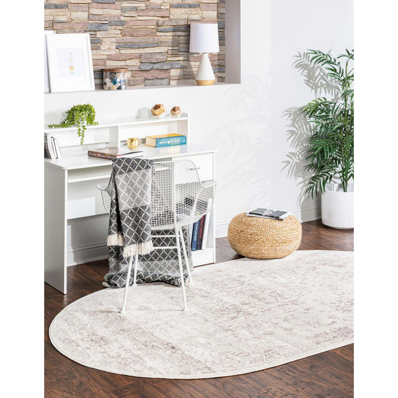 Ervine Oriental Indoor Rug, Oval 5'3" x 8'