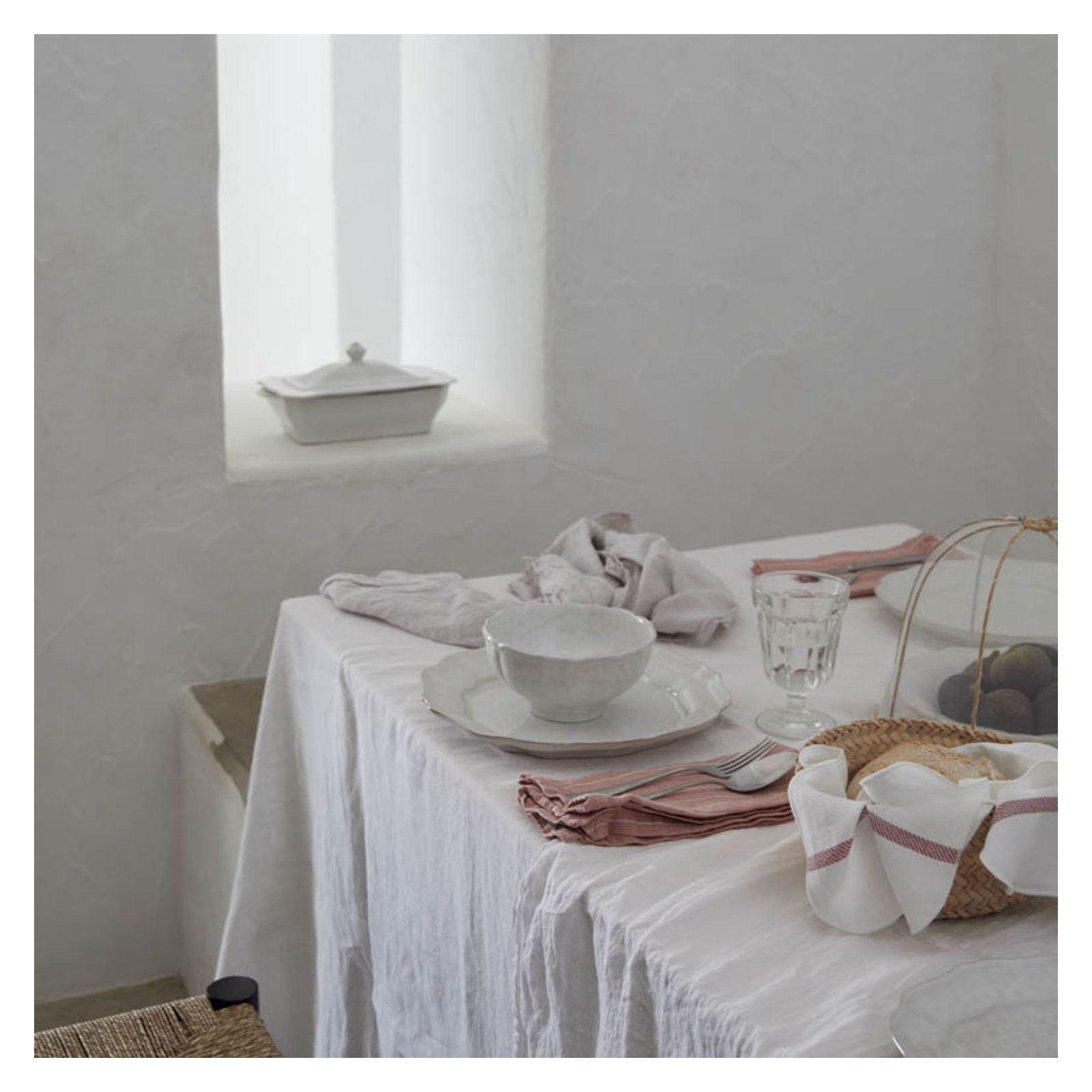 Napkin 50% Li 50% Co, White/Red