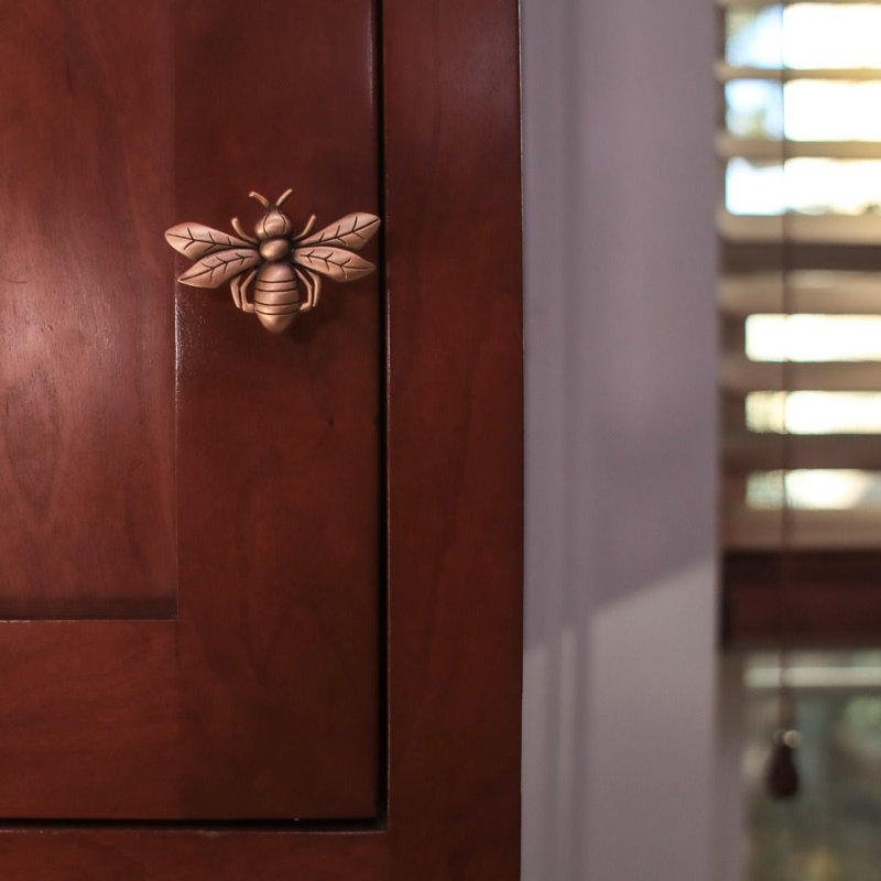 Bee Cabinet Knob, Museum Gold