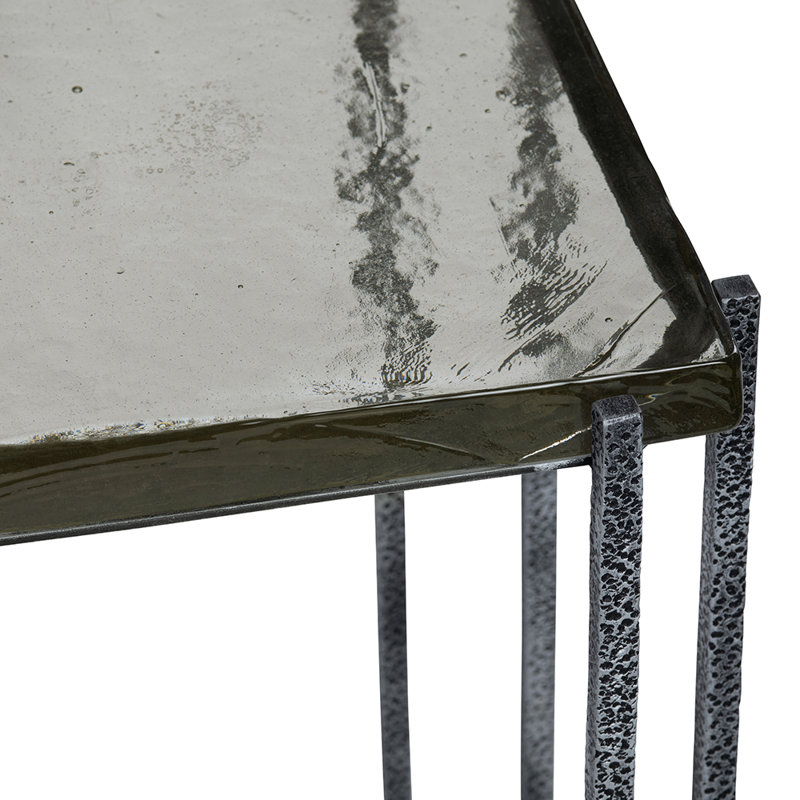 Table d'appoint carrée en verre gris