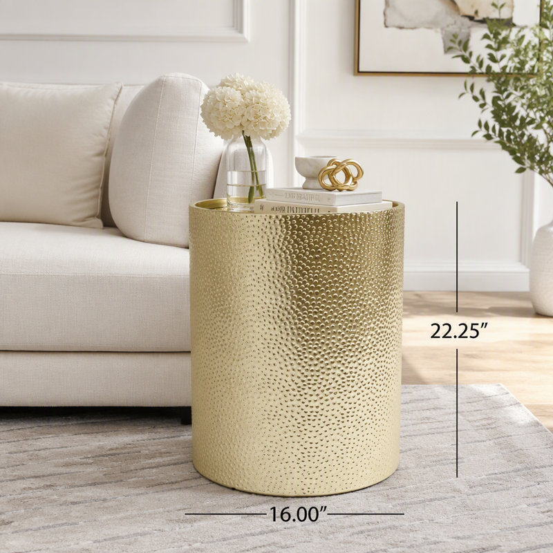 Ensemble de 2 tables d'appoint en métal martelé, Gold