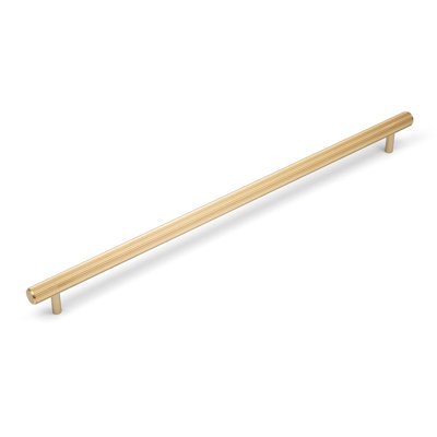 Reeded T-Bar Handles & Coordinating Pull in Multiple Finishes