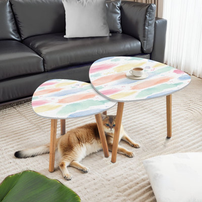 Ensemble de 2 tables basses gigognes en forme de triangle pastel avec aquarelle