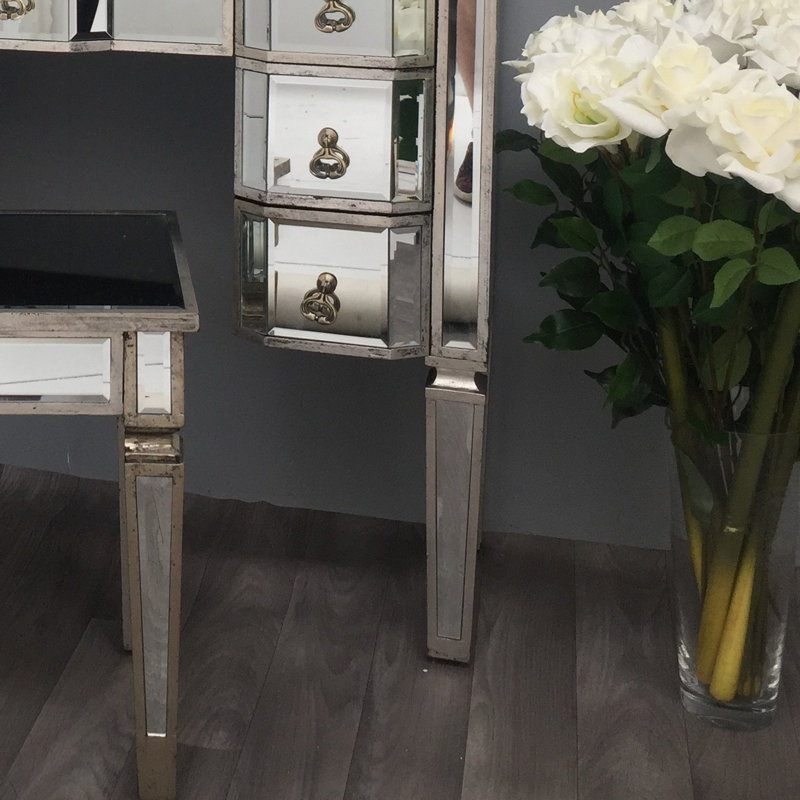 Adalynn Dressing Table