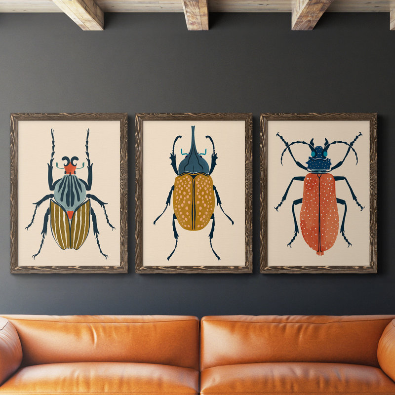 Beetle Bug I - ensemble de 3 peintures sur toile encadrées, Noyer, H 31,5 po x l 47 po x P 1,5 po