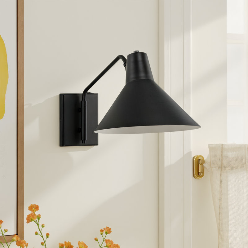 Steel Armed Sconce, Matte Black