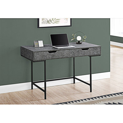 Bureau d'ordinateur contemporain