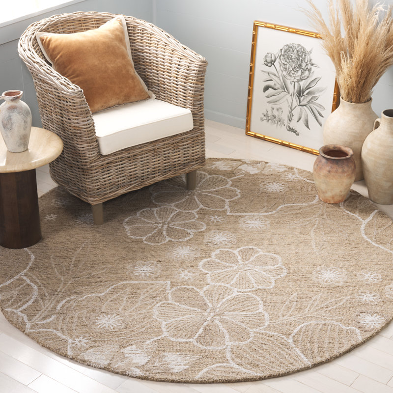 Lyanne Hand Tufted Wool/Cotton Floral Rug in Ivory/Beige, Round 6'