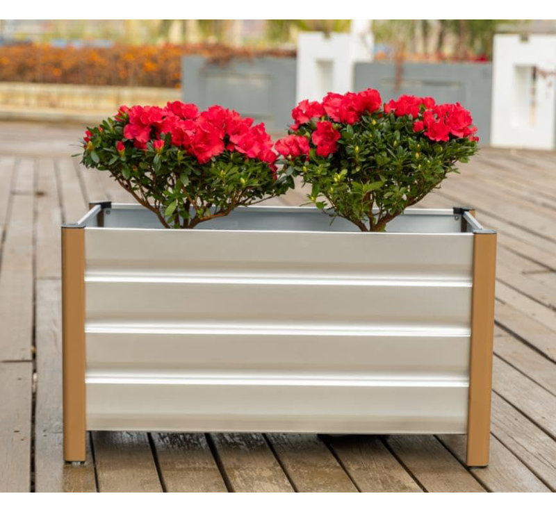Jardinière en aluminium 24-39 po, jardin surélevé moderne avec coins arrondis et drainage, H 18 po x l 24 po x P 16 po, Blanc