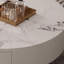 Table ronde légère et luxueuse