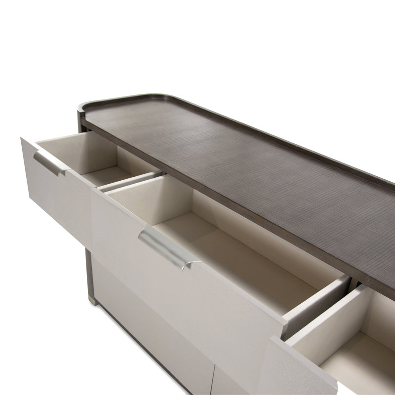 Roxbury Park 7 - Drawer Dresser