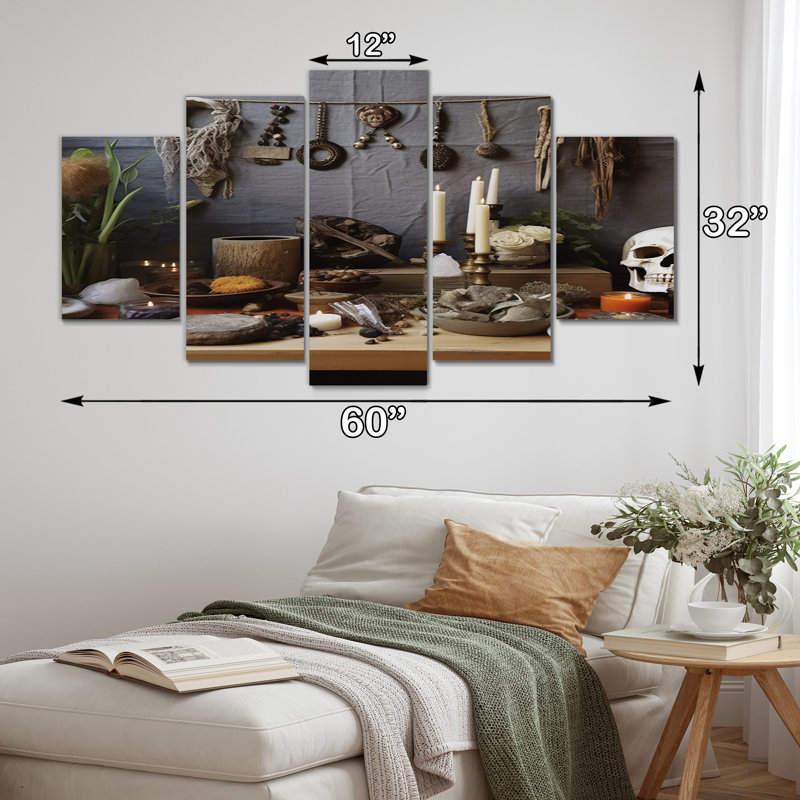 Autel avec objets sacrés II - Christianisme, art mural sur toile - 5 panneaux