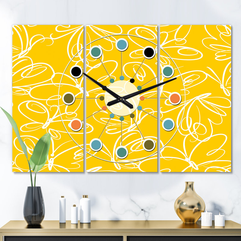 Horloge murale surdimensionnée à la main papillons Mid-Century