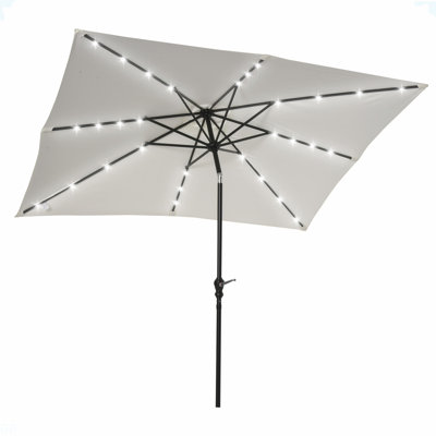 Parasol solaire de 9 pi x 7 pi Outsunny, parasol de patio éclairé à DEL pour table ou base avec inclinaison et manivelle, parasol d'extérieur pour jardin, terrasse, cour, piscine, plage, blanc