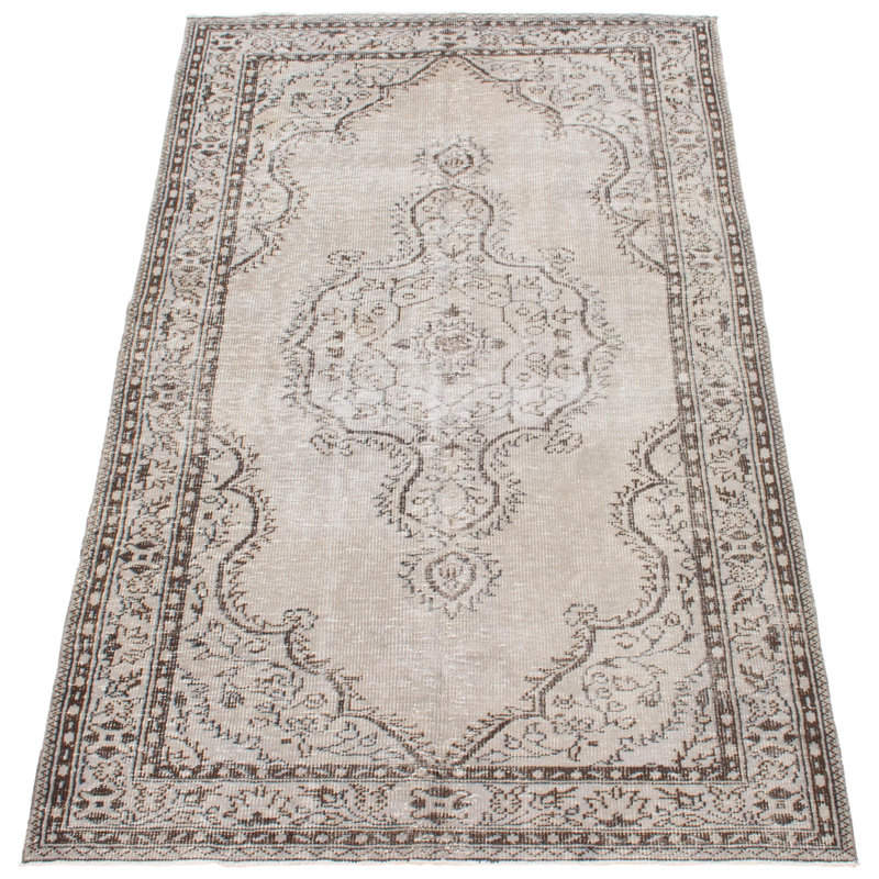 Tapis gris à transition de couleur 5 pi 4 po x 8 pi 8 po