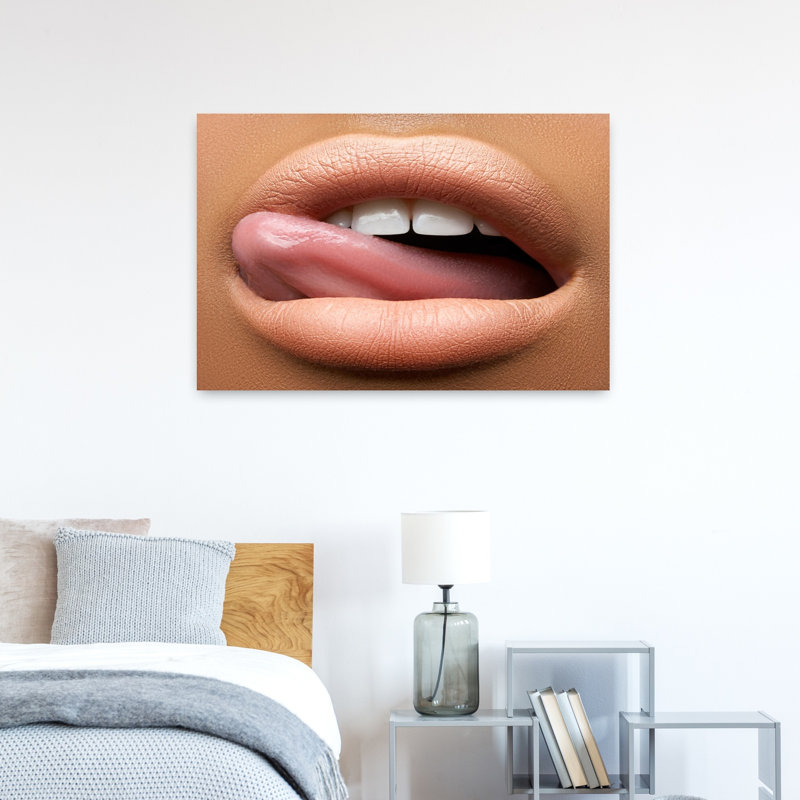 Impression d'art contemporain sensuel, 24" H x 36" W