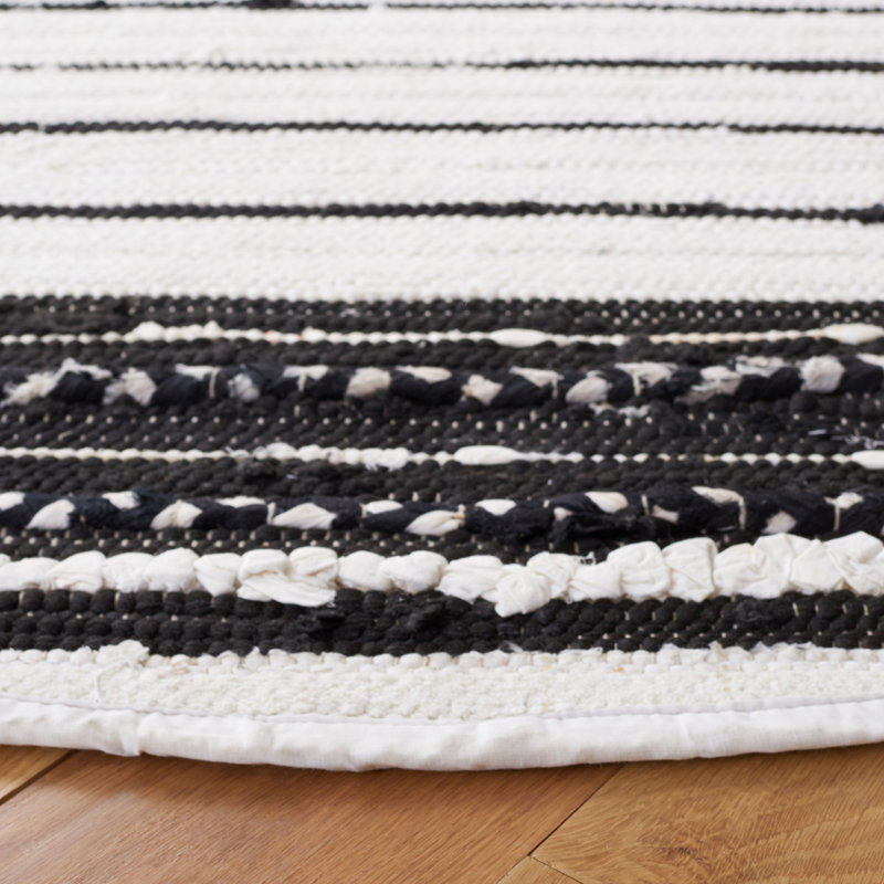 Tapis rayé noir / ivoire Courchevel, Rectangle 3 pi x 5 pi