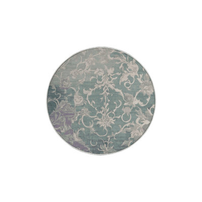 Tapis vert soyeux et moelleux