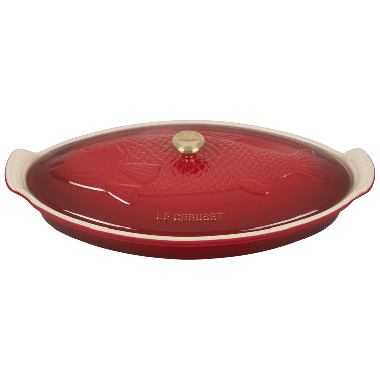  Made In Cookware - Oval Dutch Oven 7.5 Quart - Red