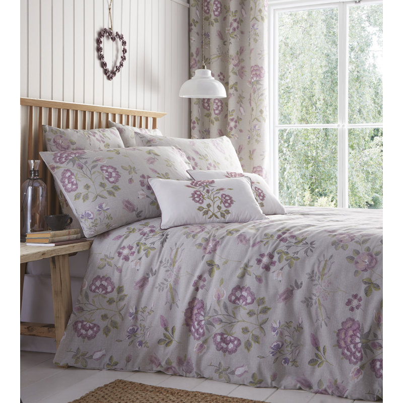 Casmalia Lavender Embroidered Reversible Duvet Cover Set, Super King Duvet Cover + 2 Standard Pillowcases