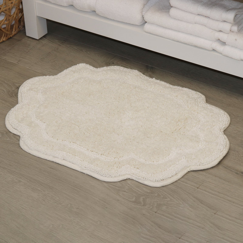 Tapis pour salle de bain Dobrinka, Ivoire ivoire, 24 po x 40 po (rectangulaire)