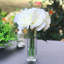 Agencements de roses et de clous en vase 7 têtes-534804468