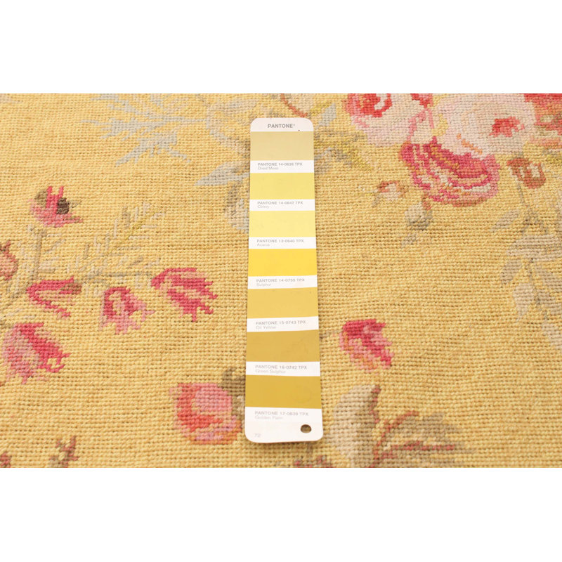 Tapis doré tapisserie française 6 pi 0 po x 9 pi 2 po