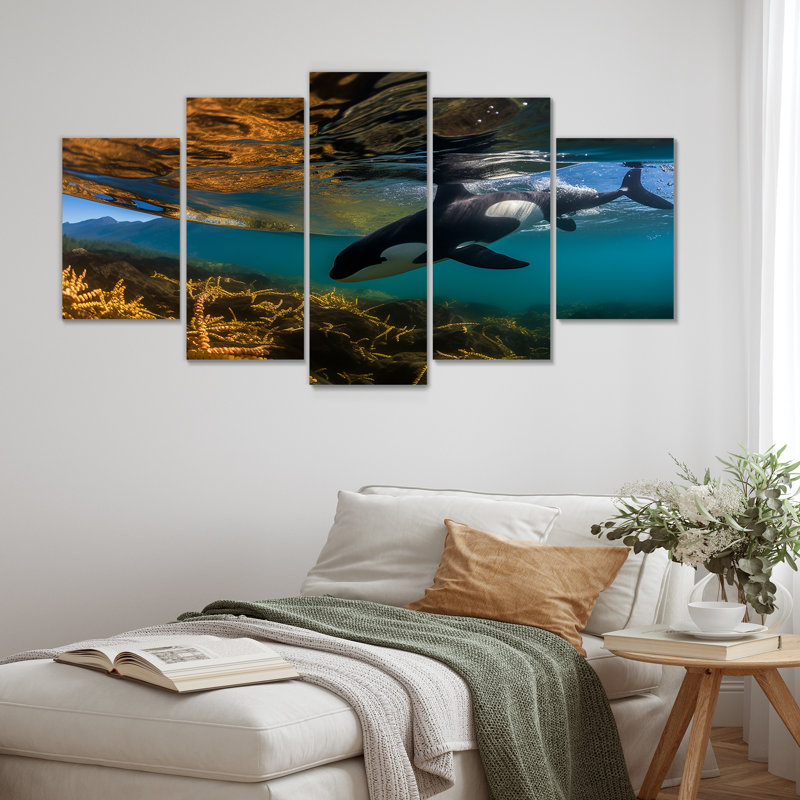 Orque nageant dans un lagon bleu - art mural sur toile 5 animaux côtiers, H 32 po x l 60 po