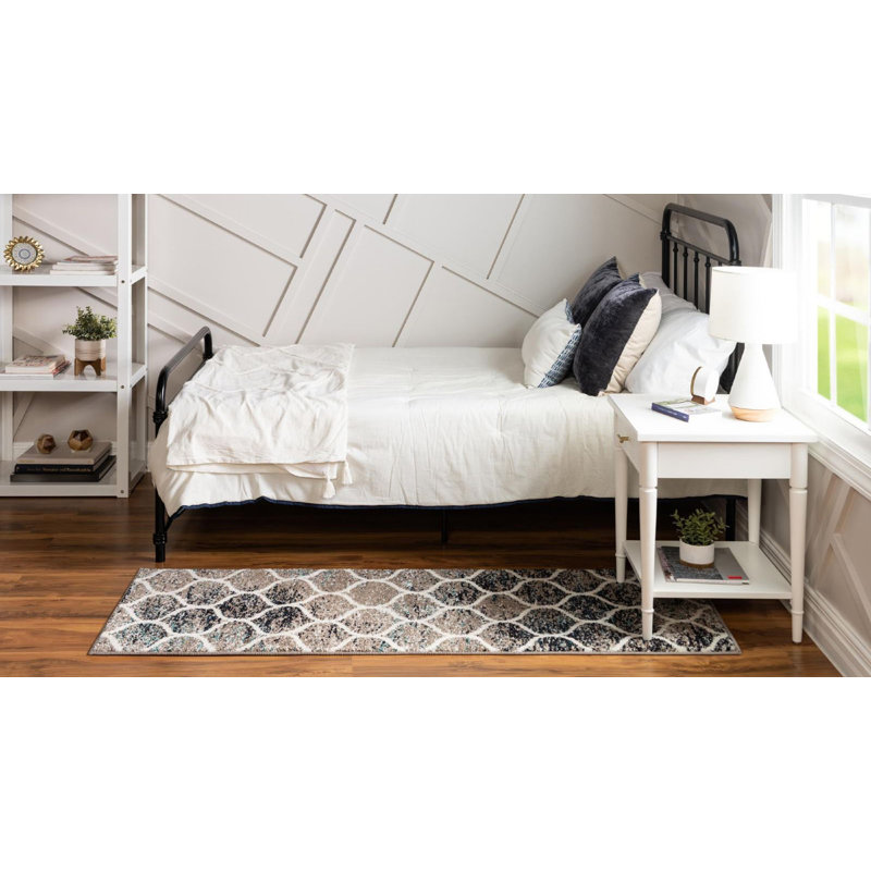 Geometric Indoor Rug, Runner 2' x 13'