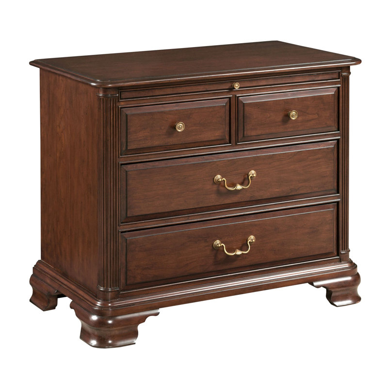 Table de chevet en bois massif Solvig