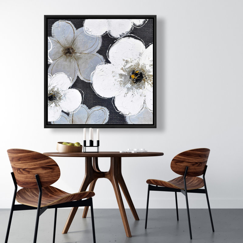 " Gray Flowers "