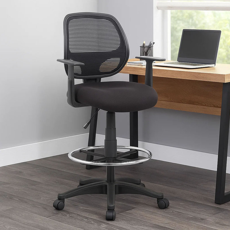 Tabouret de bureau pivotant avec accoudoirs en T Lem, repose-pieds, dossier linéaire en filet noir, Yes