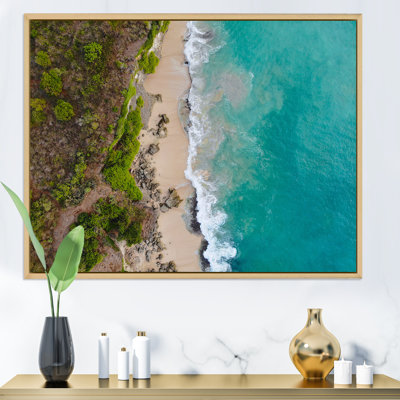 Vue aérienne de la plage de l'île tropicale turquoise - reproduction sur toile