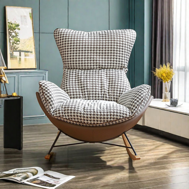 Chaise berçante en bois massif