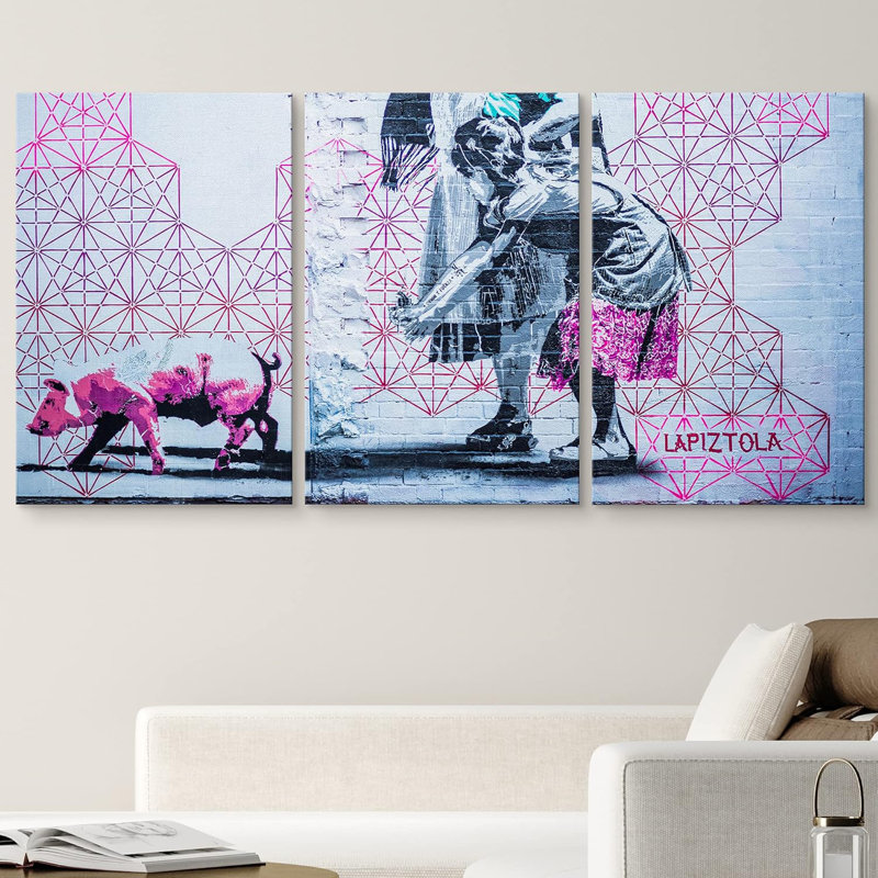 «Geometric Girl & Pig Triptych», Graffiti et Street Art, villes, paysage urbain, 3 pièces, H 24 po x l 48 po x P 1,5 po