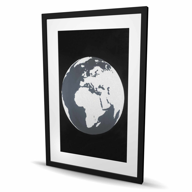 Earth - Living Room Satell