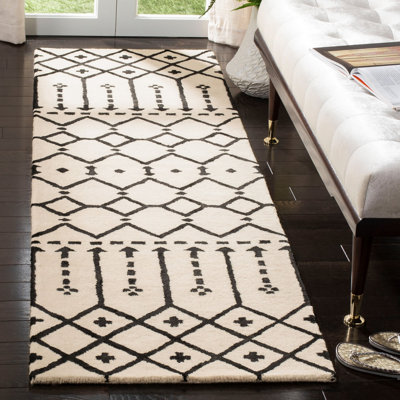 Griffiths Hand Tufted Wool Geometric Rug
