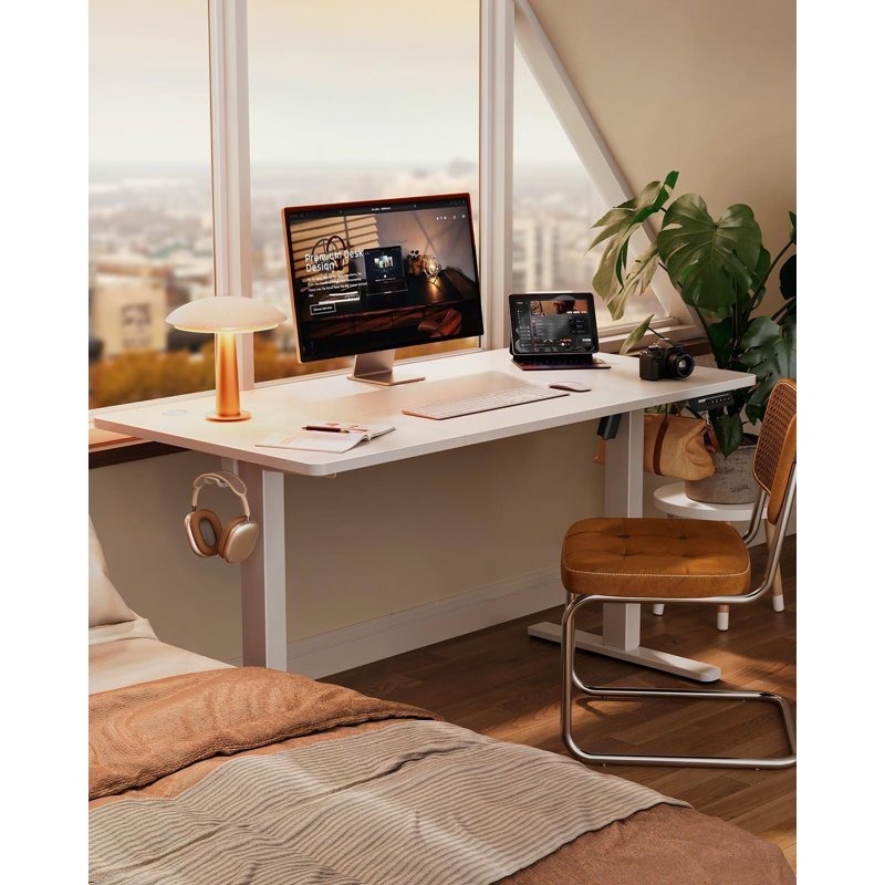 Height Adjustable Rectangular Standing Desk, 118cm H x 70cm W x 140cm D, White