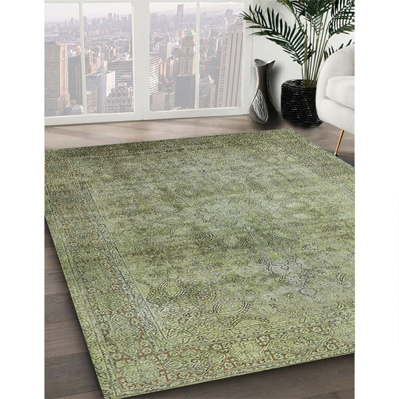 Ahmiah Oriental Indoor Rug, Round 6'