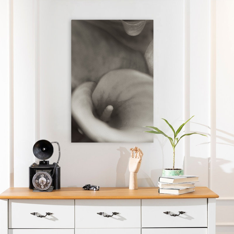 Florison # 19 - Art floral et nature morte, fleurs de lys Calla, H 24 po x l 16 po