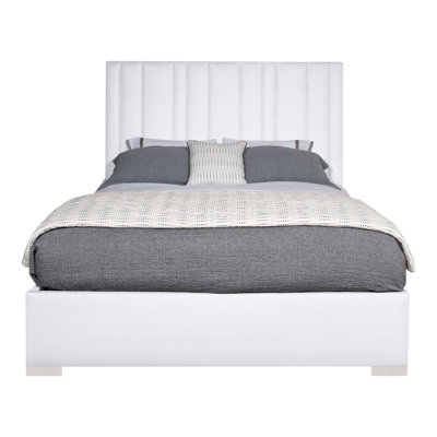 Wyeth Bed