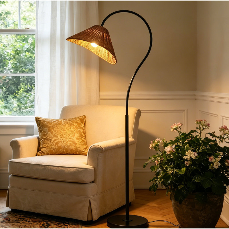 Lampe sur pied arquée 65 po en rotin à intensité variable, Noir