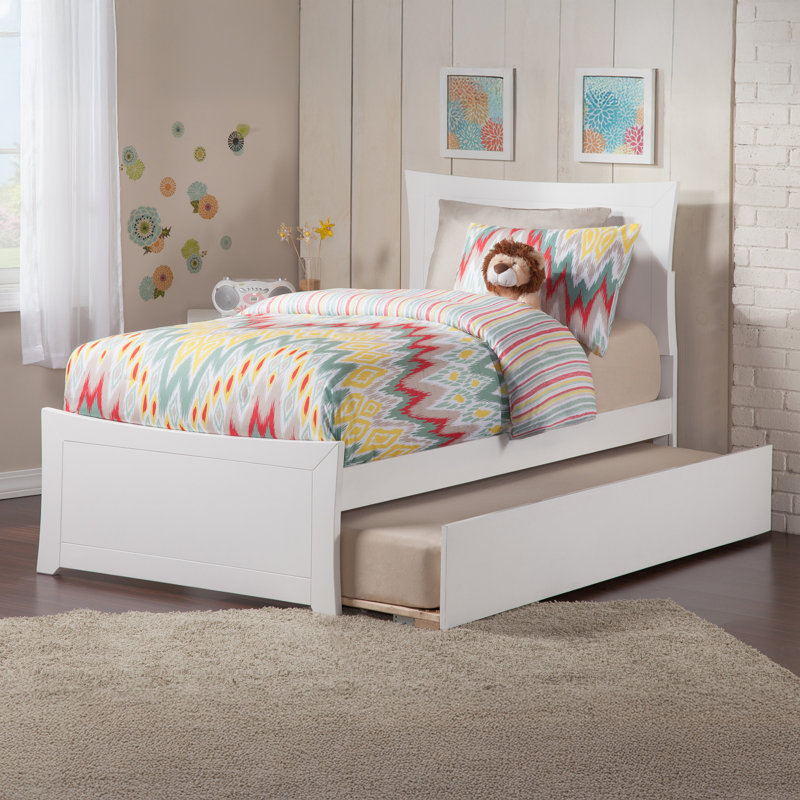 Ralls Solid Wood Platform Bed with Matching Footboard and Trundle, White, Full