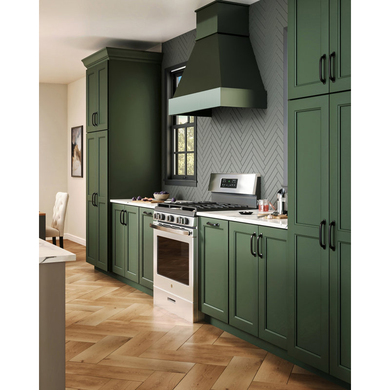 Dwelling Glenridge Door Sample, Clover, Maple