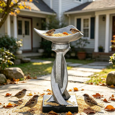 Statue de 22,8 po de hauteur avec piédestal en béton, statue d'extérieur pour jardin avec base torsadée