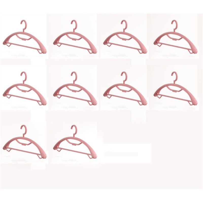 Cintre en plastique, 10